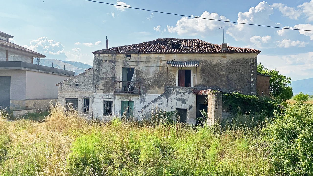ESPLORO UNA CASA ABBANDONATA PERICOLOSISSIMA