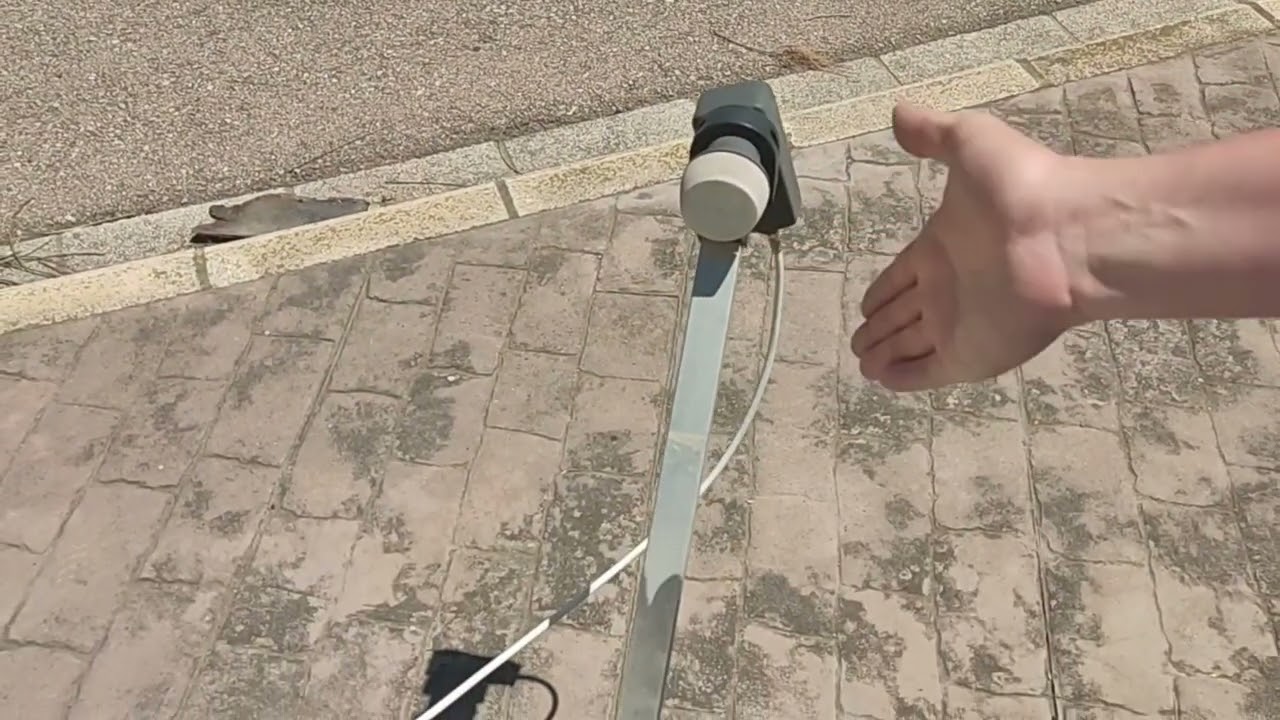 Orientar Antena parabólica y configurar medidor de campo