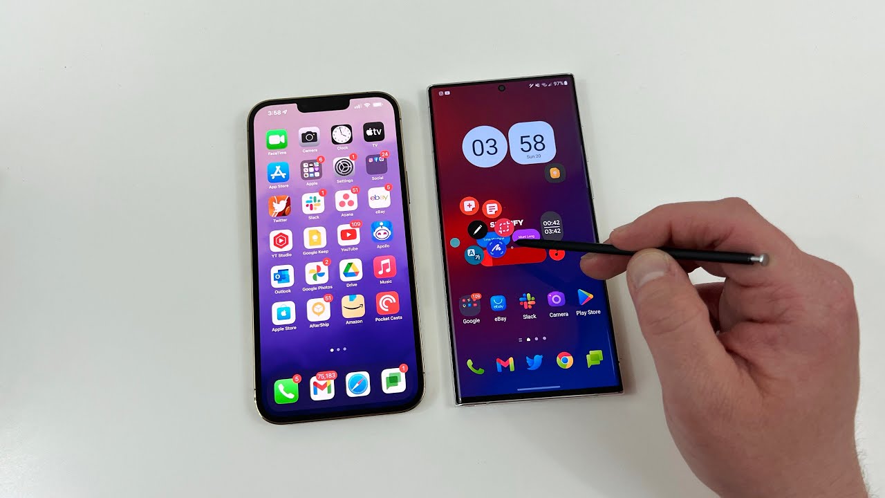 10 Reasons the Samsung Galaxy S22 Ultra DESTROYS the iPhone 13 Pro Max