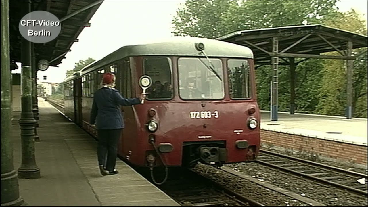 Sommer 1990 in West Berlin: Züge fahren wieder ins Umland.