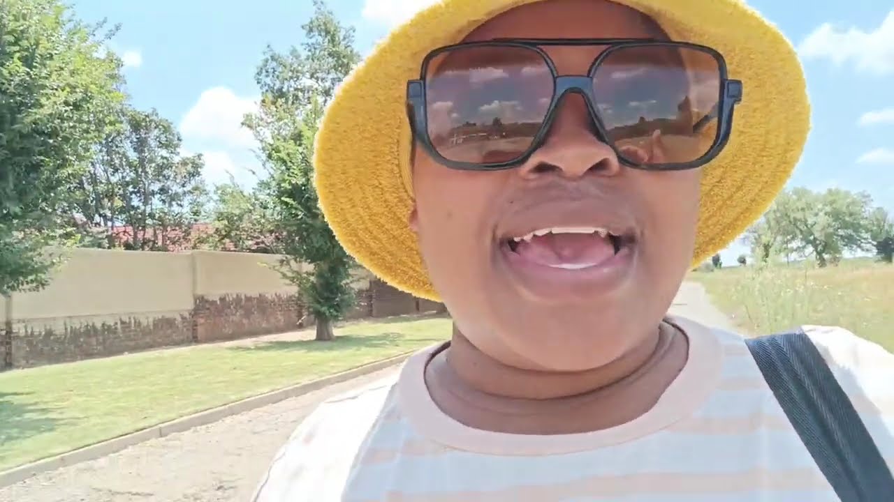 Weely vlog buying few things for my daughter 