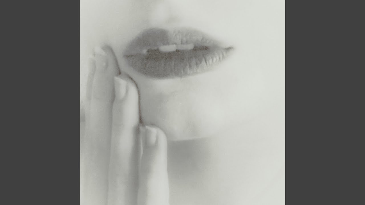 Kiss of Paradise