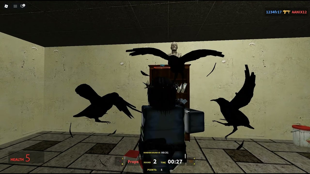 Gmod prop hunt but in roblox