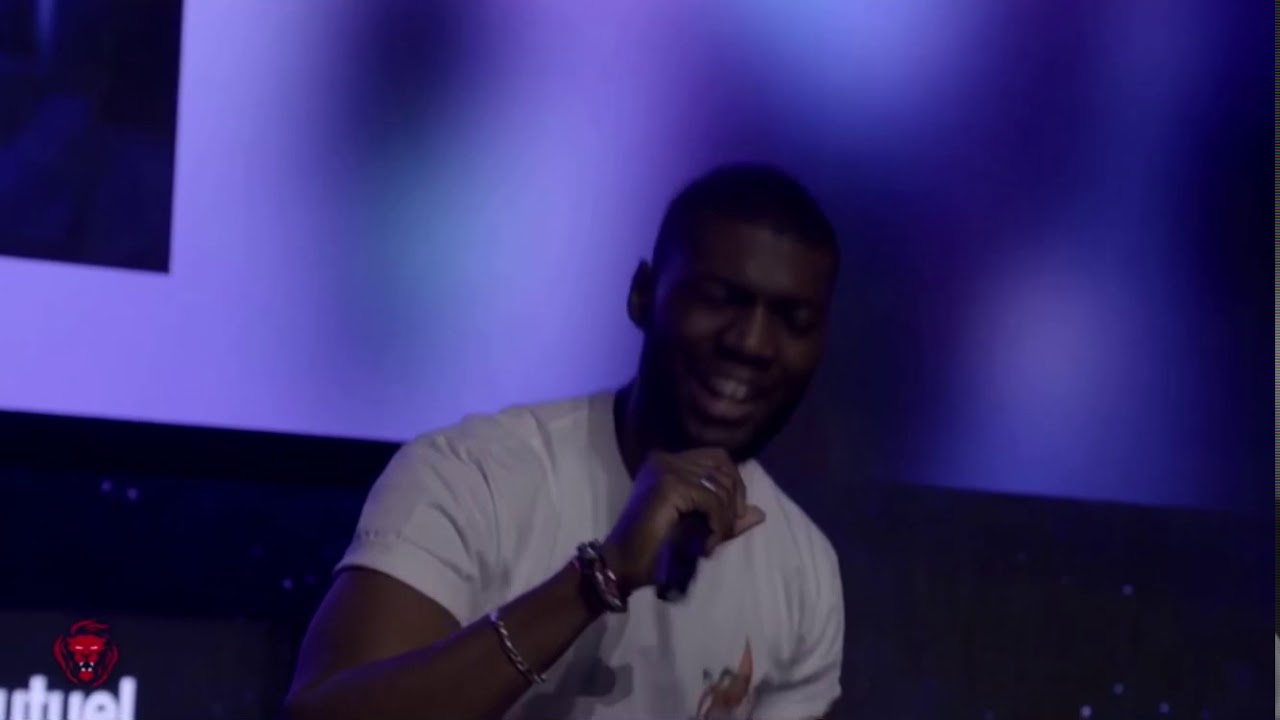 D. Ace mini concert (Mangas 4, la vérité, Ace....)