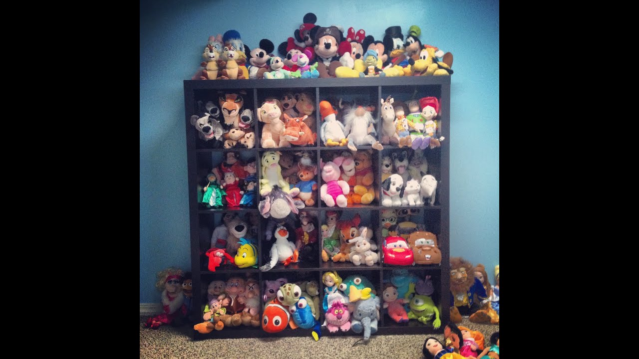 DISNEY PLUSH COLLECTION