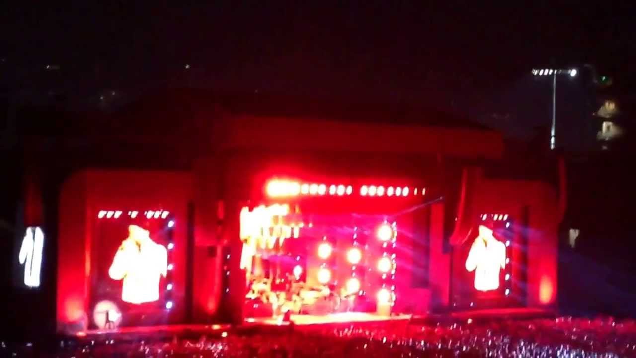 Mirrors - Justin Timberlake at Rose Bowl Pasadena, CA for Legends of the Summer 7/28/13