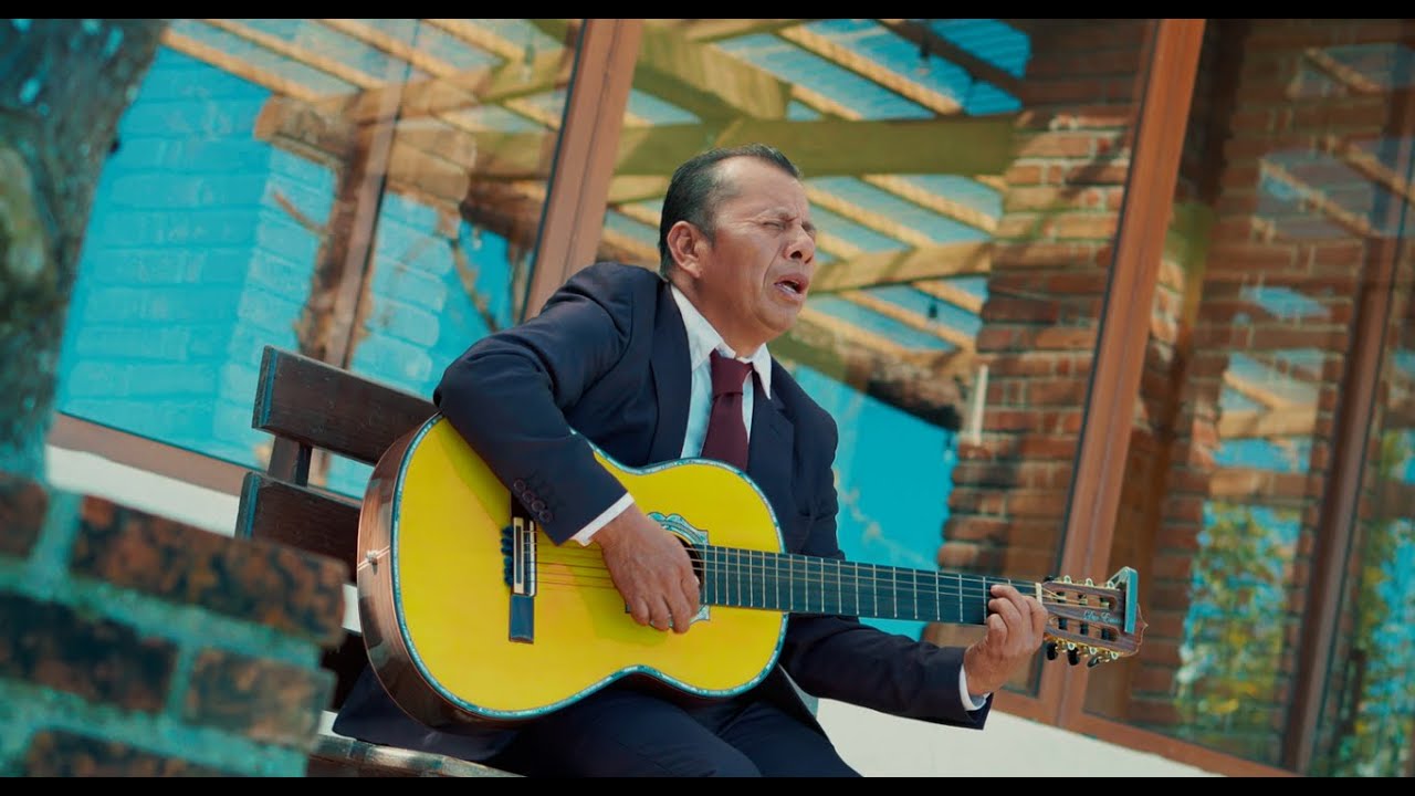 Por el Mundo caminaba // Duo Emanuel VIDEO OFICIAL