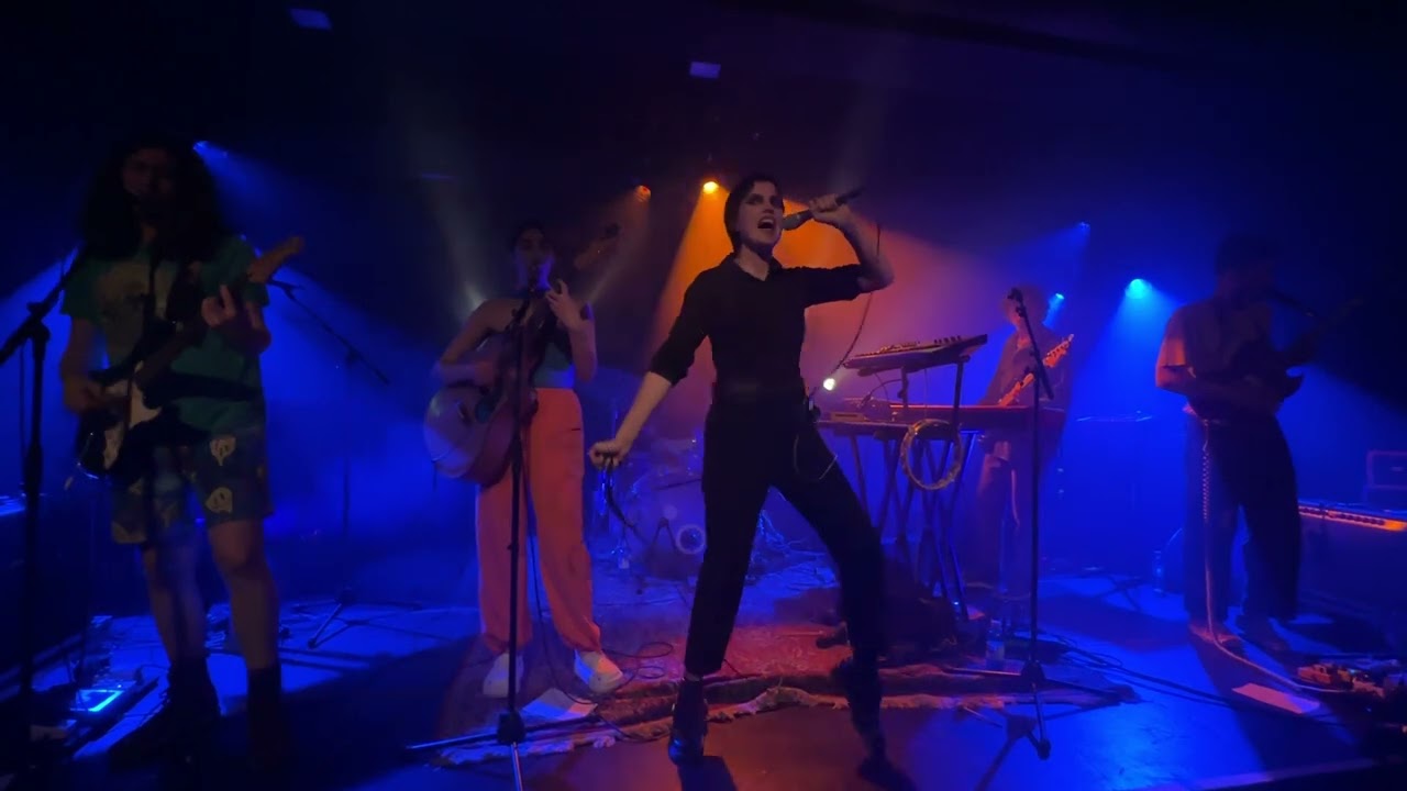 Princess Chelsea - The Forest (live in Frankfurt 16/10/2022)
