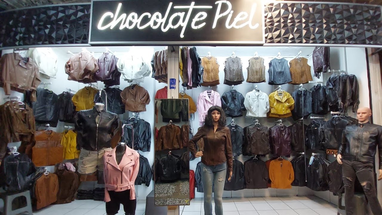 Chamarras de piel en Leon Guanajuato en la fabrica de CHOCOLATEPIEL.COM #PIEL #fabric #pesopluma #c7