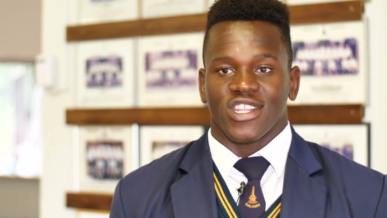 Build up: Grey College vs Monument High (Monnas)