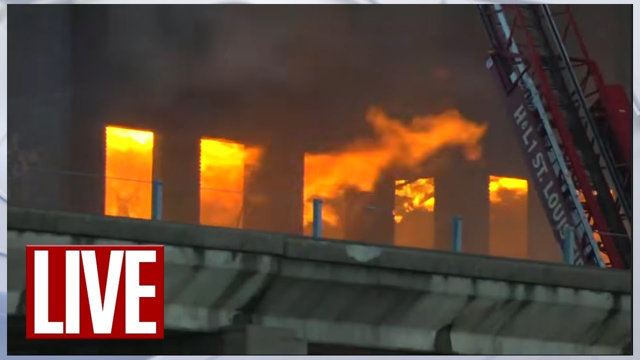 🔴 LIVE: St. Louis warehouse fire | FOX 10 Phoenix