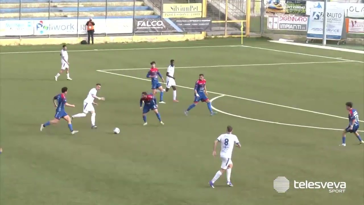SERIE D | GRAVINA-POMPEI 2-0