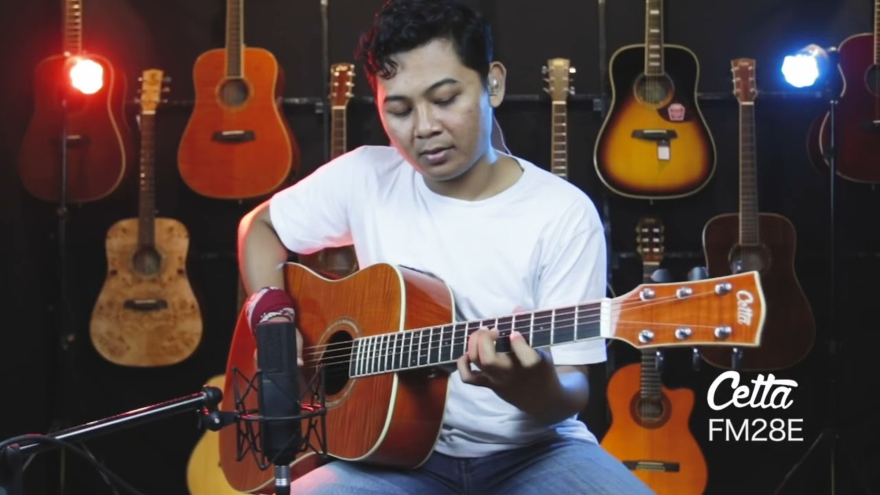 CETTA XO28E & FM28E - exotic wood guitar by Cetta