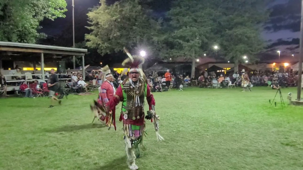 SNL @ Prairie Island Wacipi '23 Sr. Men's Southern Straight. 1st song Motown. 2nd song WBC