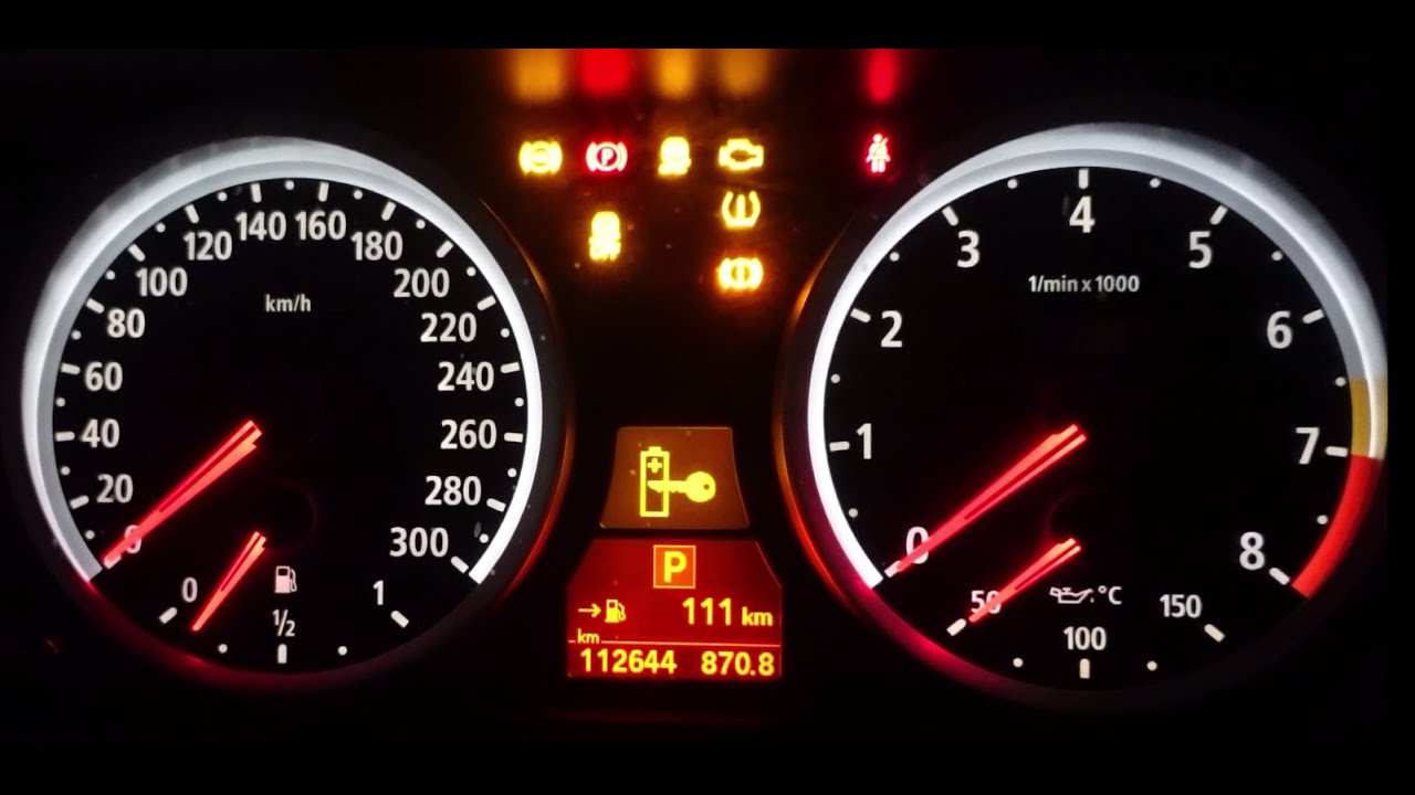 BMW comfort access key battery failure symptoms and battery replacement