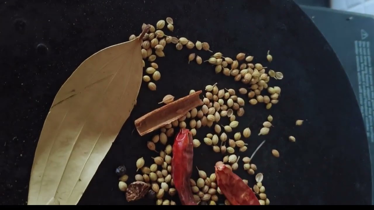 Viral biryaani ka secret masala bhi jaan lo#viral #viralcooking#villagefood#villagefood #indianfood 