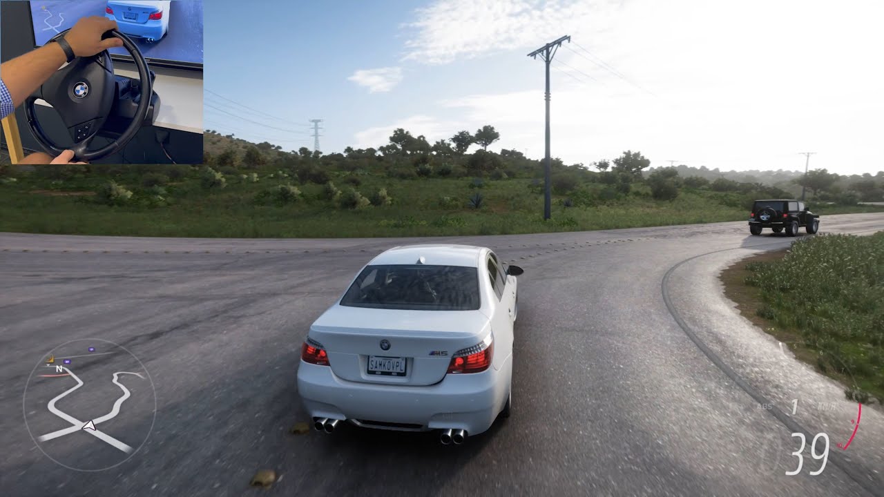 Forza Horizon 5 - BMW M5 ON REAL 900° BMW E60 WHEEL | Logitech Momo Racing Mod