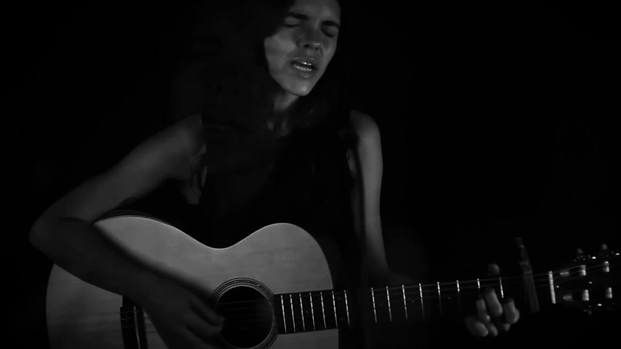 Loli Molina - Fuji ( Luis Alberto Spinetta ) - en vivo