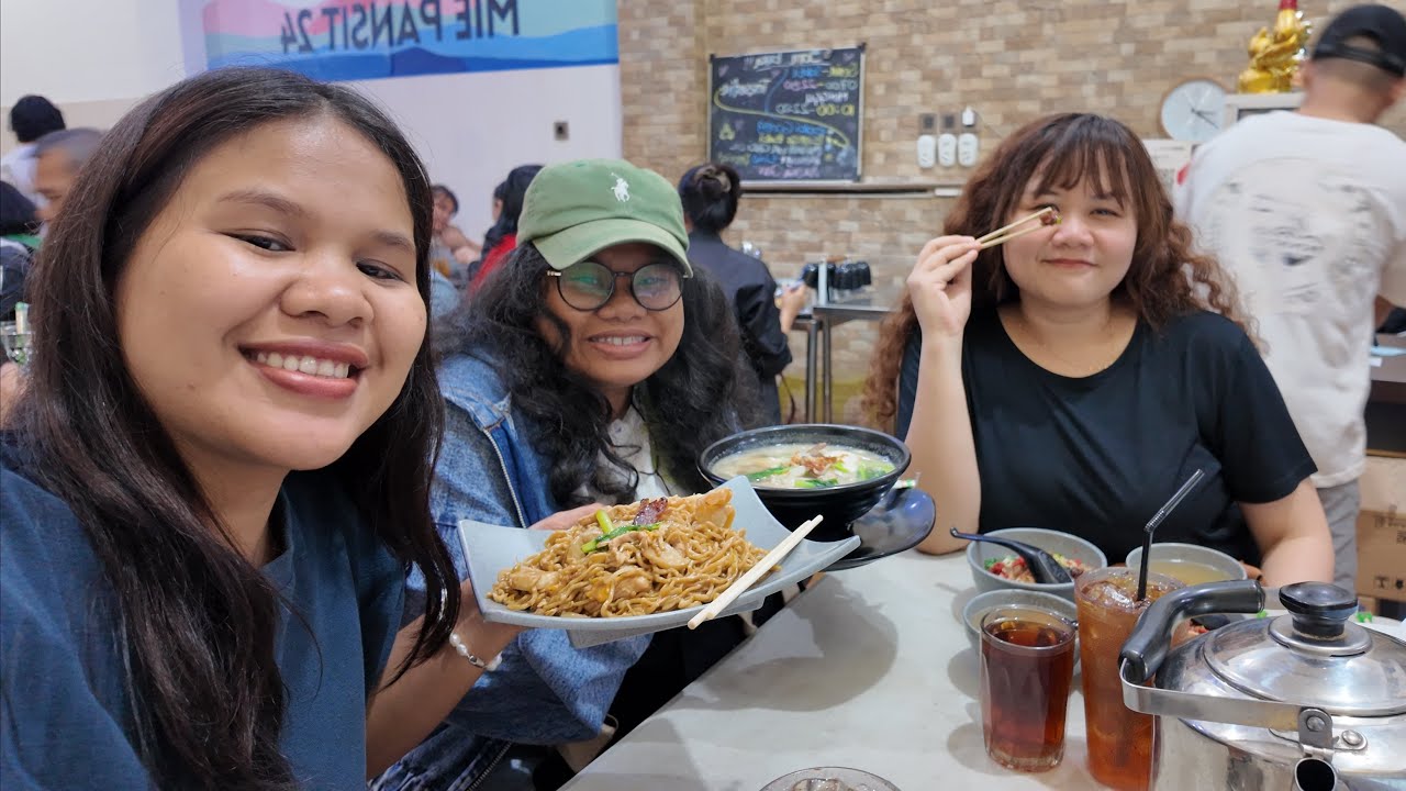 Treveling sambil jelajah kuliner Medan dan Pematang Siantar khusus non halal ya 😅