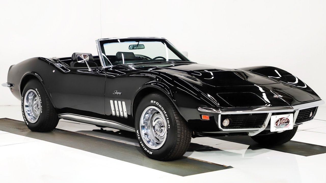 1969 Chevrolet Corvette for sale at Volo Auto Museum (V21028)