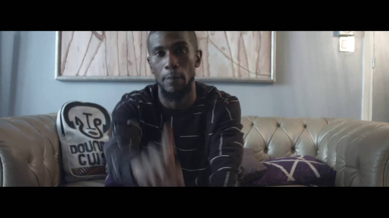 GEE - ROLL FEAT. DIP DOUNDOU GUISS (OFFICIAL VIDEO)
