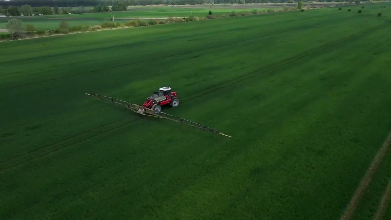 Horsch Leeb PT 330 Spraying