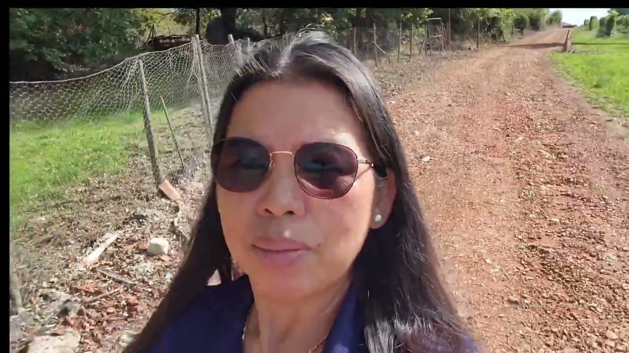 อากาศดี เดินเล่นไร่องุ่น ชมวิวธรรมชาติจ้า