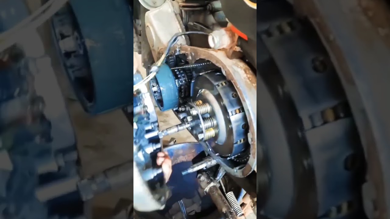 royal Enfield clutch plate fitting/how to solve pickup issue royal Enfield #youtubeshorts #viral