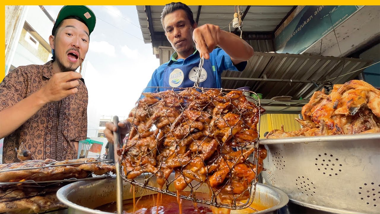 Экстремальная уличная еда в Индонезии 🇮🇩 уникальная местная еда на острове Ломбок