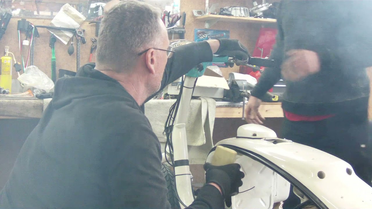 Garys GP Lambretta timelaps.