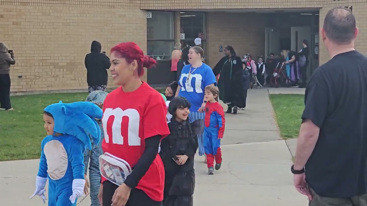 2024 Hunter Elementary Halloween Parade!