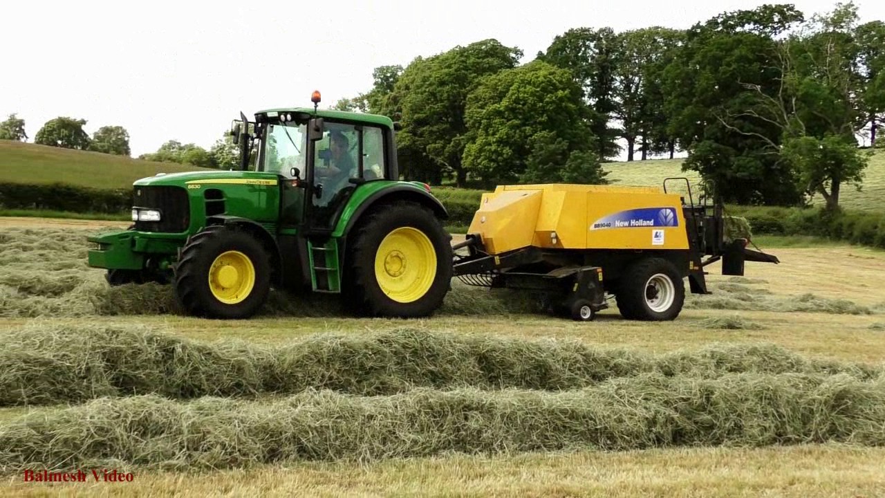 Hay-Making '17 - John Deere with New Holland Big Baler