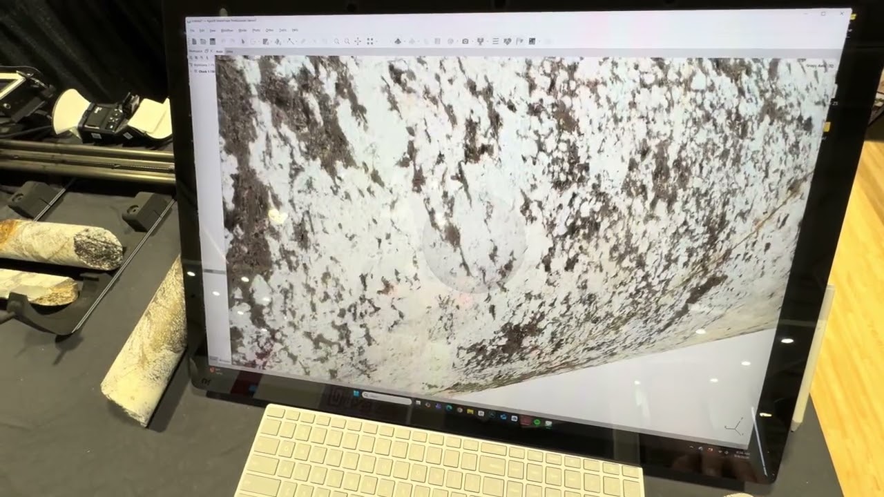 3D Modeling Core Samples with CoreSCAN Pro