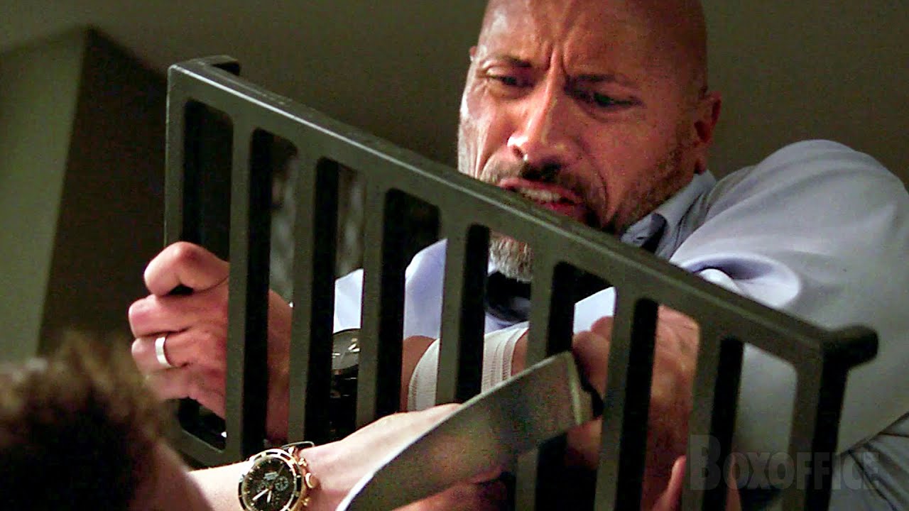 The Rock perde seu parceiro 😥 | Arranha-Céu: Coragem Sem Limite | Clipe