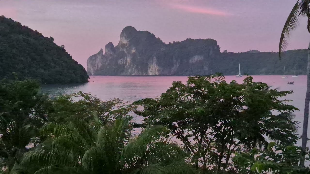 Koh Phi Phi - Phi Phi Island Cabana Hotel - Thailand - Nov 2024