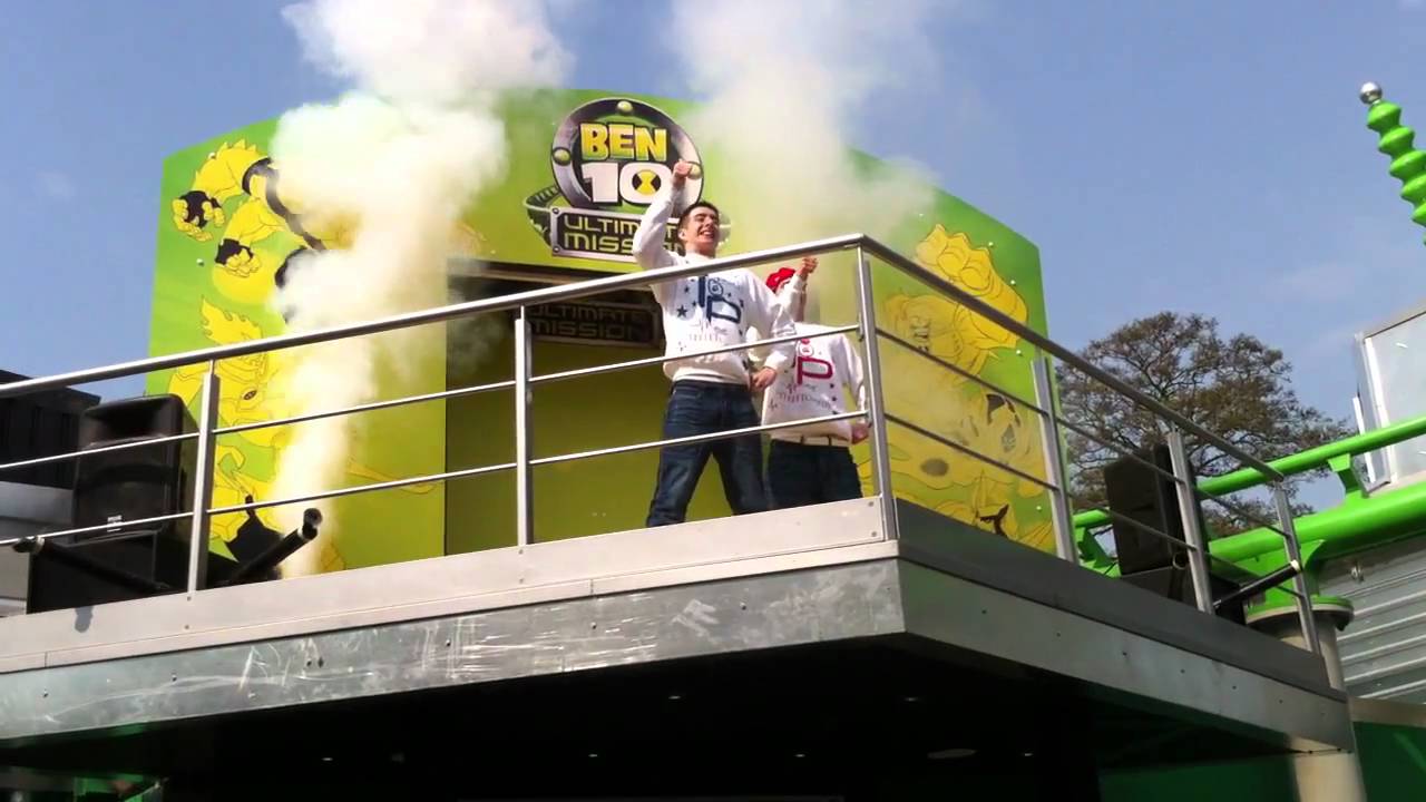 Twist and Pulse opening the Ben 10 ride at Drayton Manor