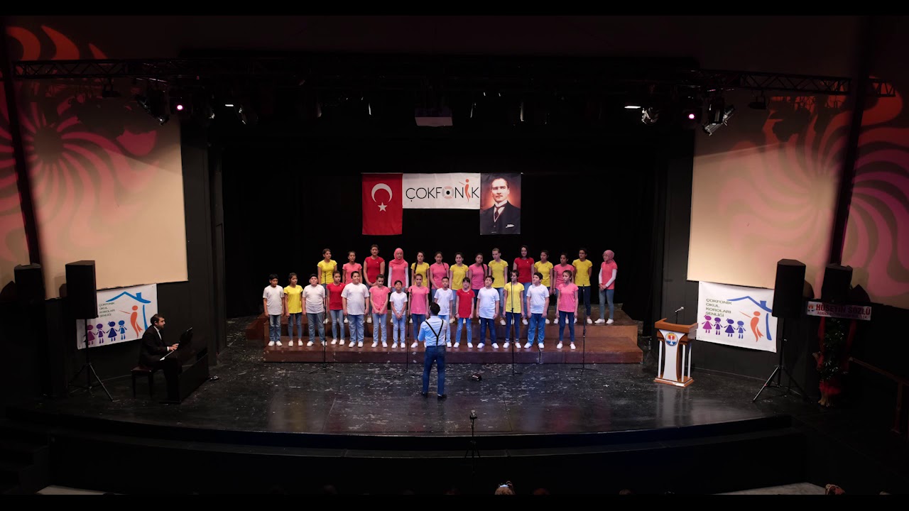 Mavi Gezegen - Saniye Hüsamettin Özaltın Ortaokulu Çoksesli Korosu