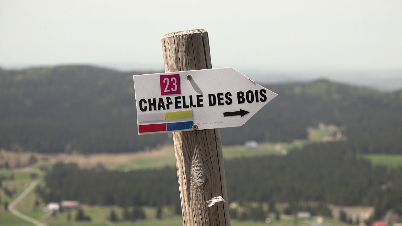 Chapelle des Bois au fil des saisons.