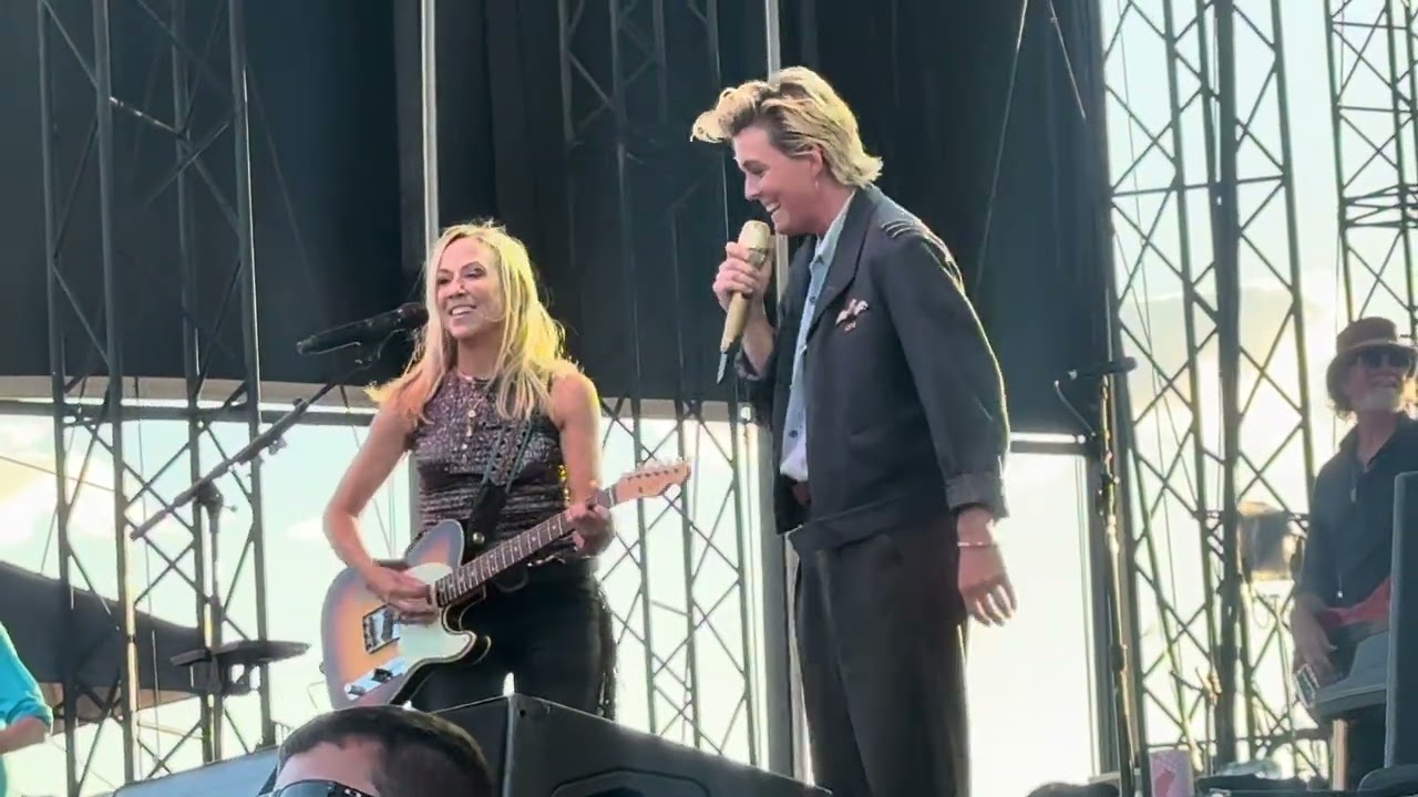 If It Makes You Happy - Sheryl Crow & Brandi Carlile @ The Gorge 5.31.26