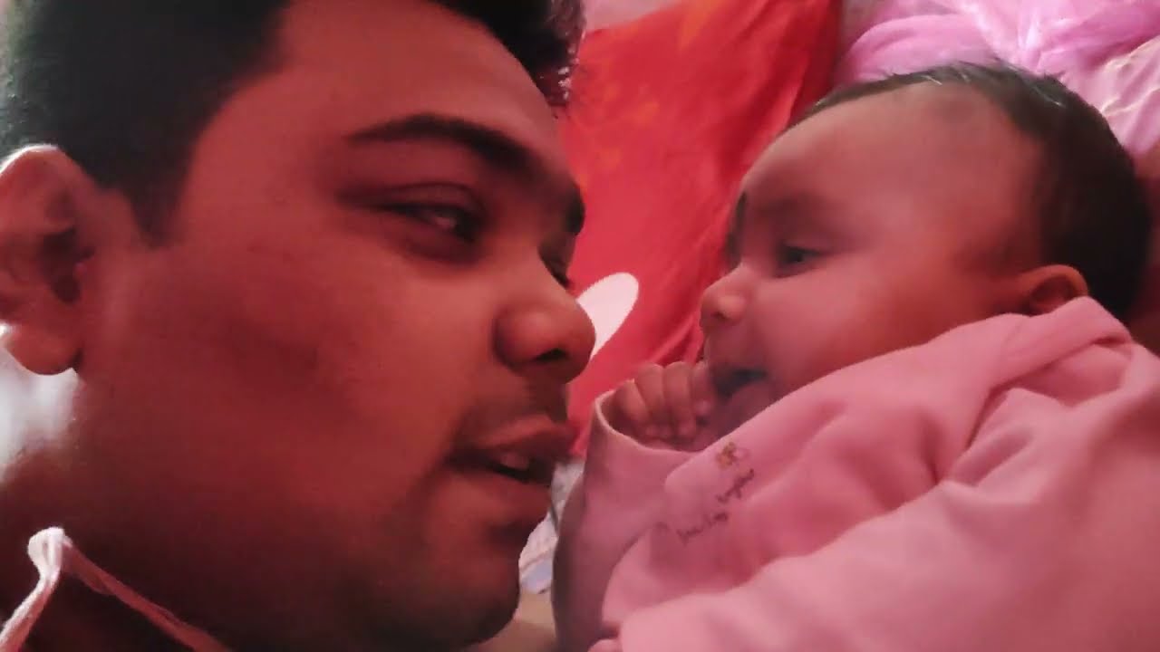 এই বয়সে মেয়ের Phone দেখা | 2 মাসের বাচ্চা | father and daughter bond | cutebaby Bengali mini vlog 5