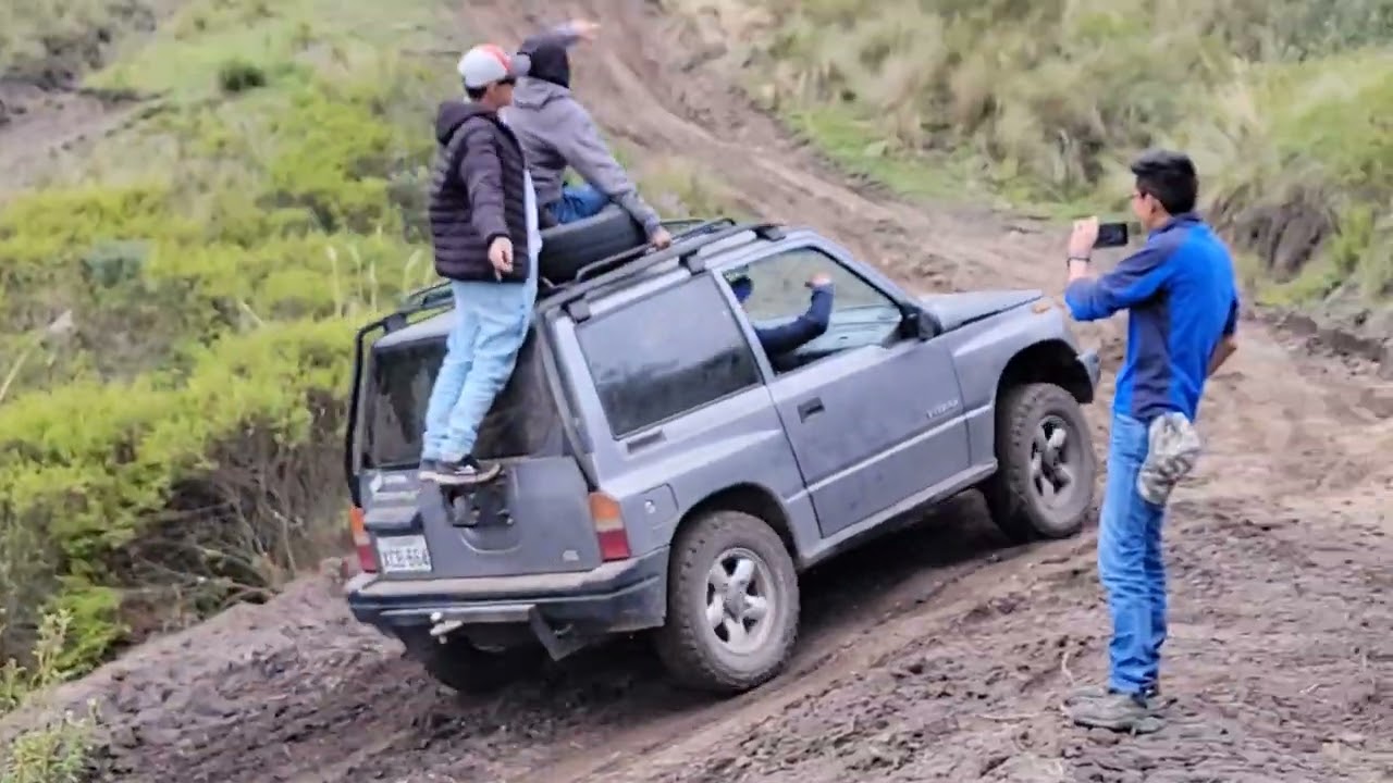 RUTA DEL TORO ILINIZAS SUR  4X4 Ecuador