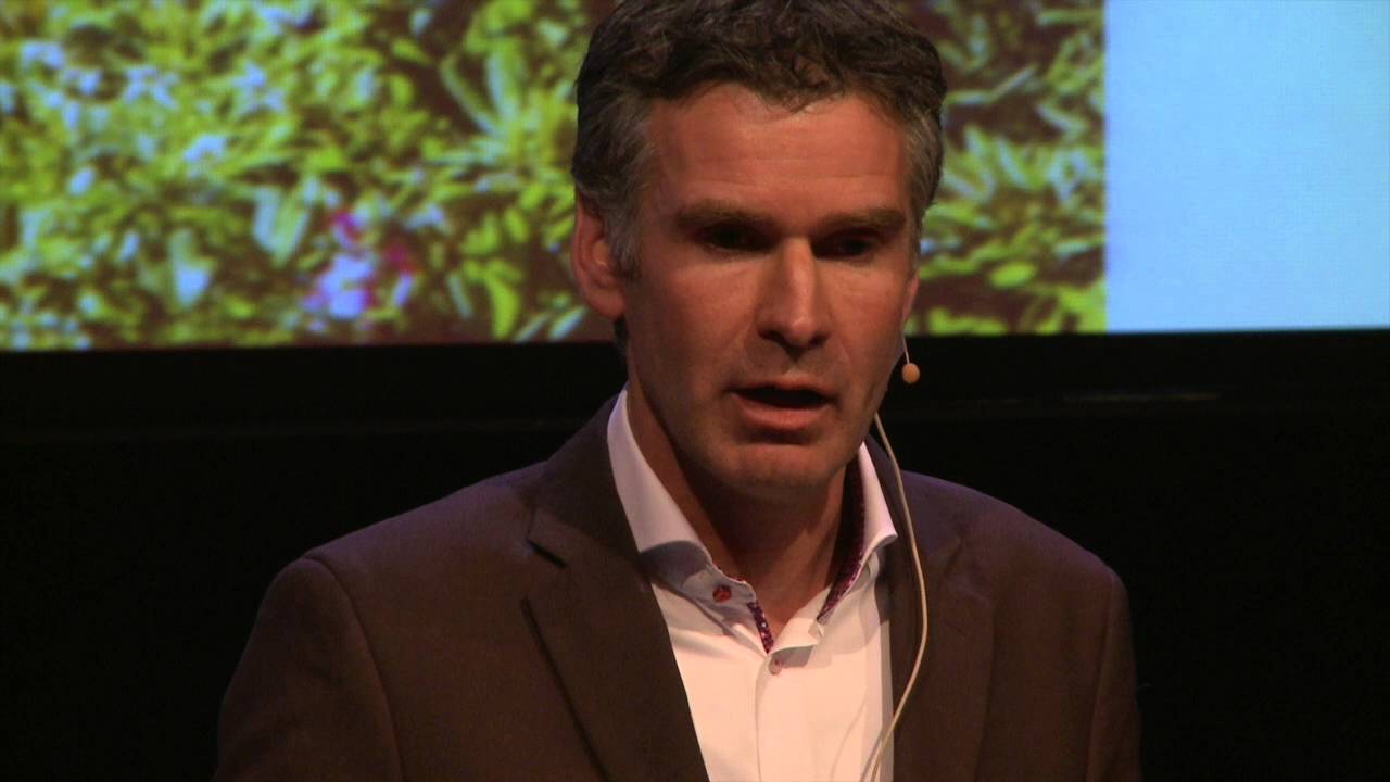 Living with Dementia: To Be or Not To Be | Eloy Van Hal | TEDxAUCollege
