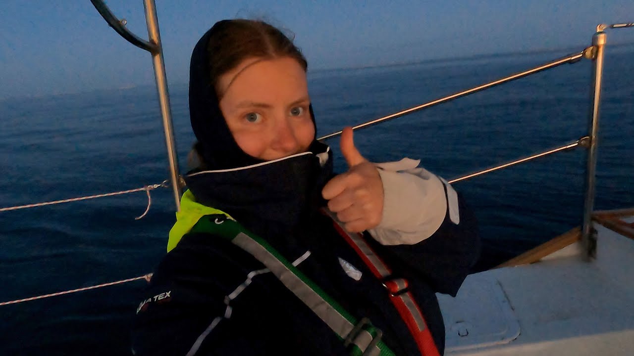 Overnight Sailing To France - Sailing Alanouwoly EP29