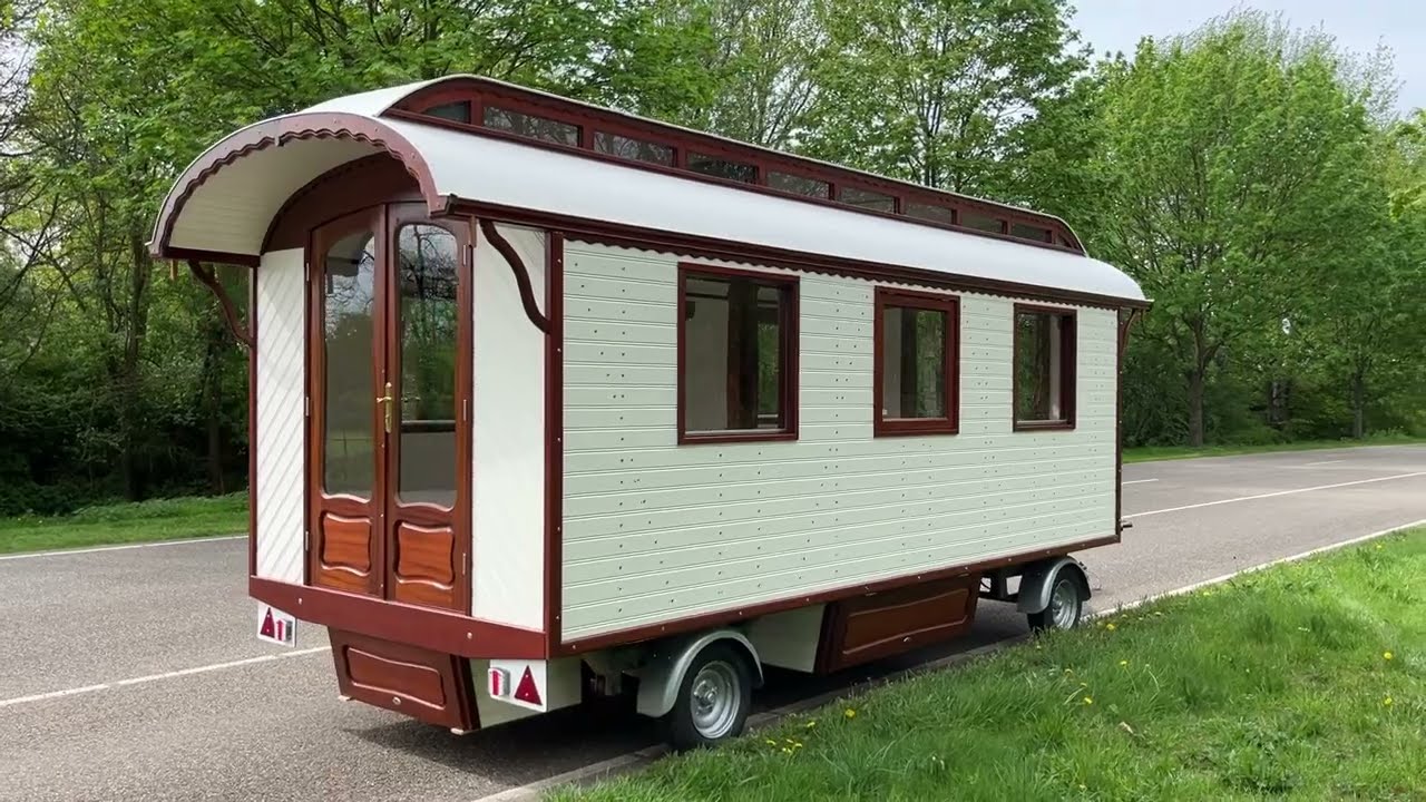 6m Long Gypsy Wagon with the Famous Raised 'Cuckoo' Roof - 03161DM