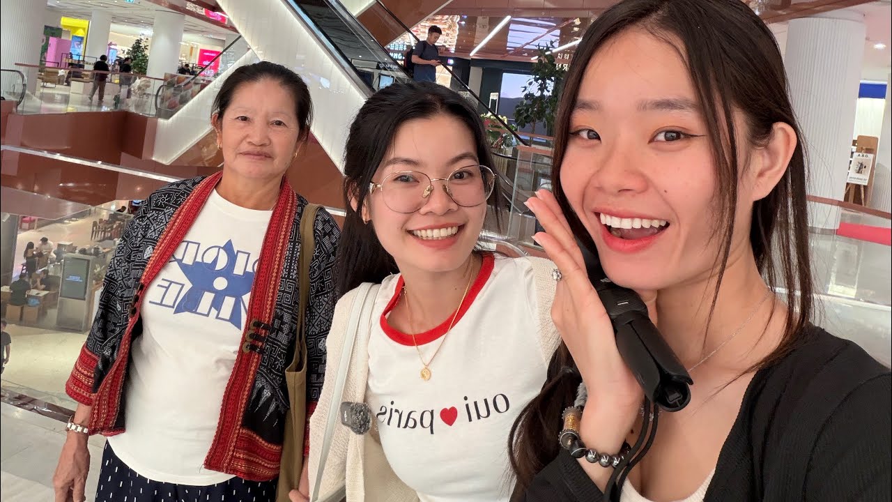 สาวลาว🇱🇦พาเที่ยวไทย🇹🇭 ￼ ตะลุย กินอาหารที่ถูกที่สุดในห้าง⁉️ เทอร์มินอล 21 กรุงเทพมหานคร