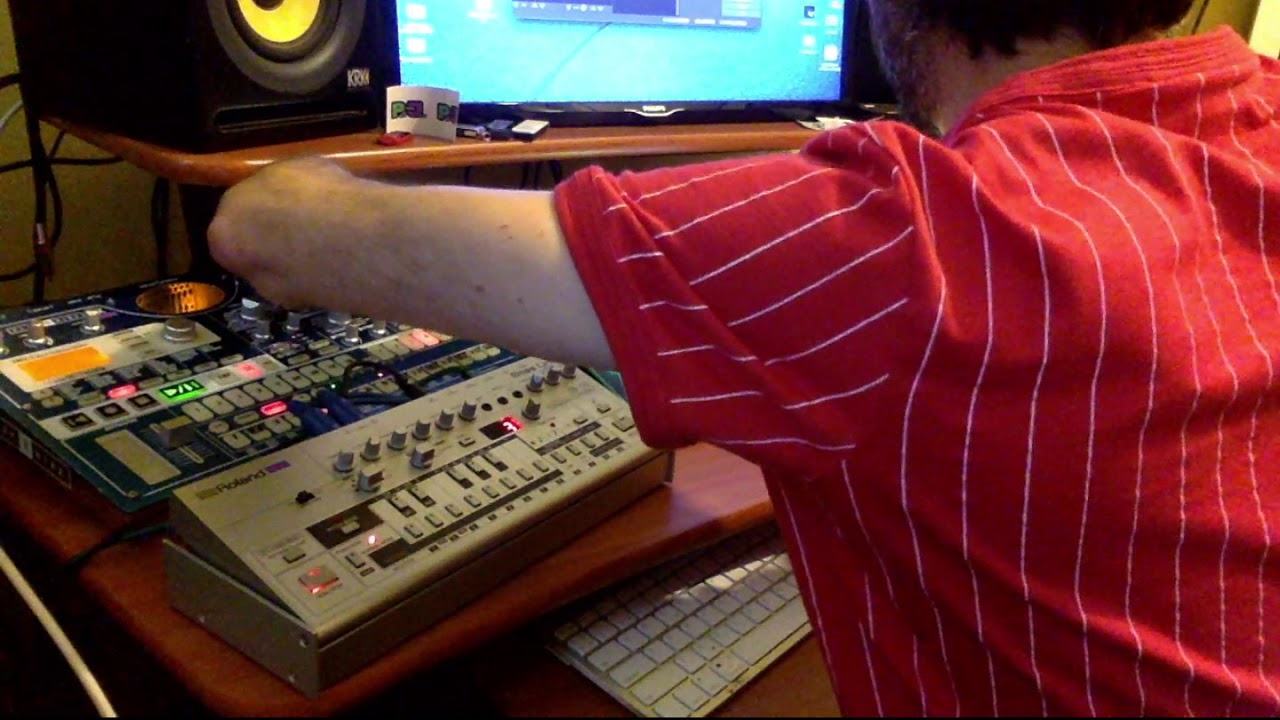 Neotrance Techno Live Session   Electribe MX + Roland TR8 + TB 03 + TB 3