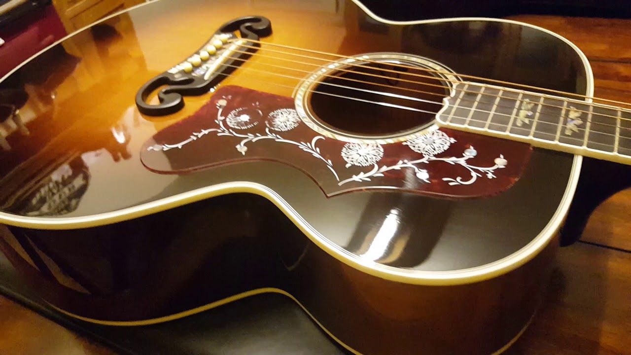 GIBSON SJ-200 CUSTOM SHOP ELITE VINTAGE BURST SJ200 ACOUSTIC GUITAR ABALONE INLAYS UP CLOSE REVIEW