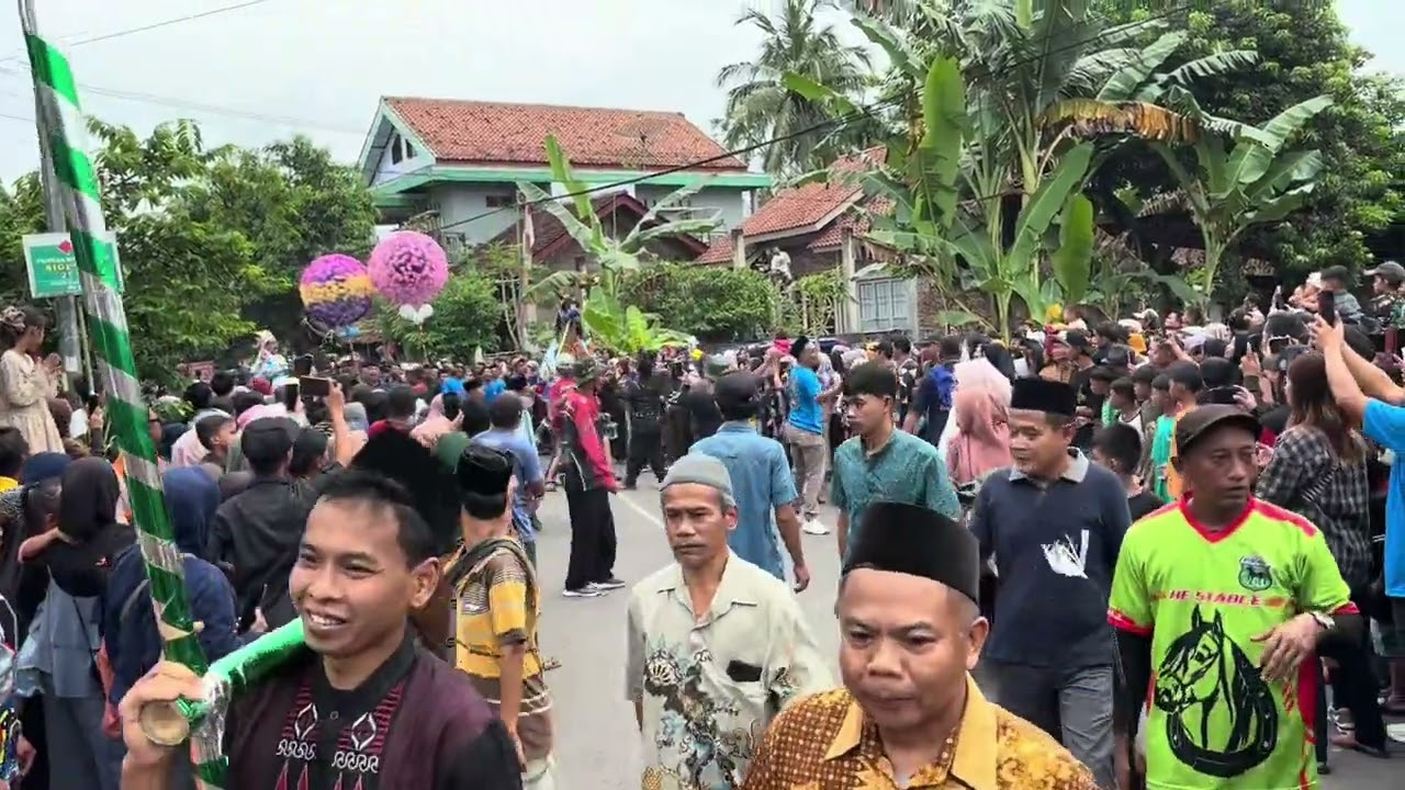 Arak arakan khataman Kemiri 2026 karnaval kuda jingkrak