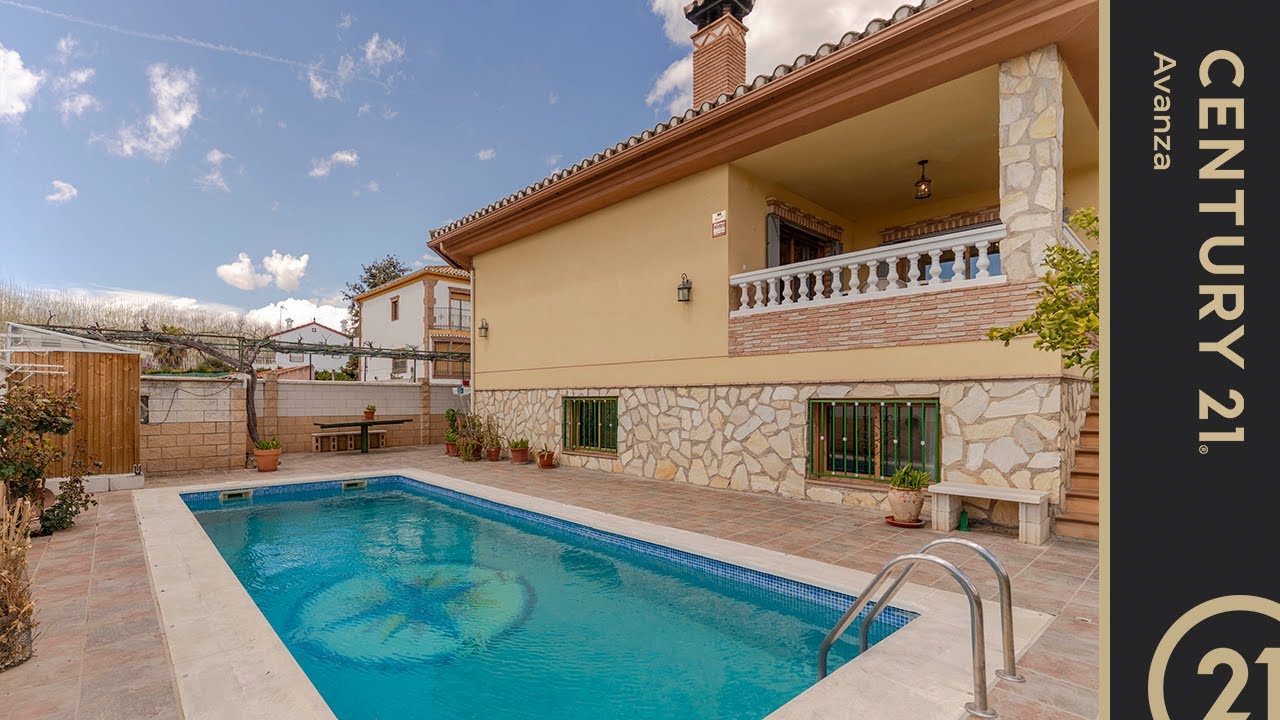 Chalet en venta en Fuente Vaqueros - Century 21 Avanza Granada