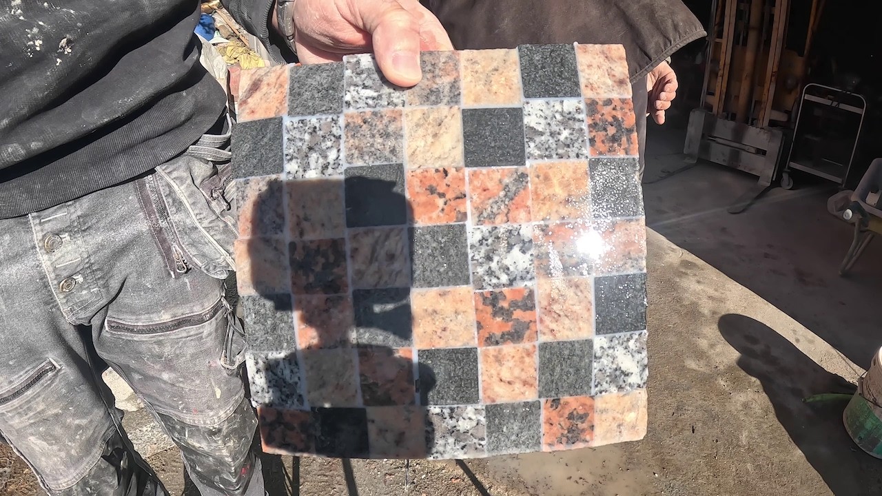 Fabrication de dessous de plats en granit multi couleurs